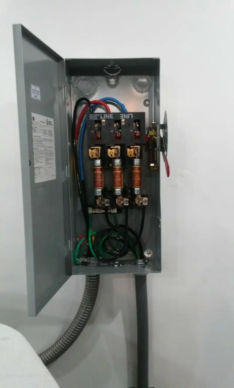 Three-phase disconnect switch installed for Electrical Wiring & Rewiring in Elizabeth